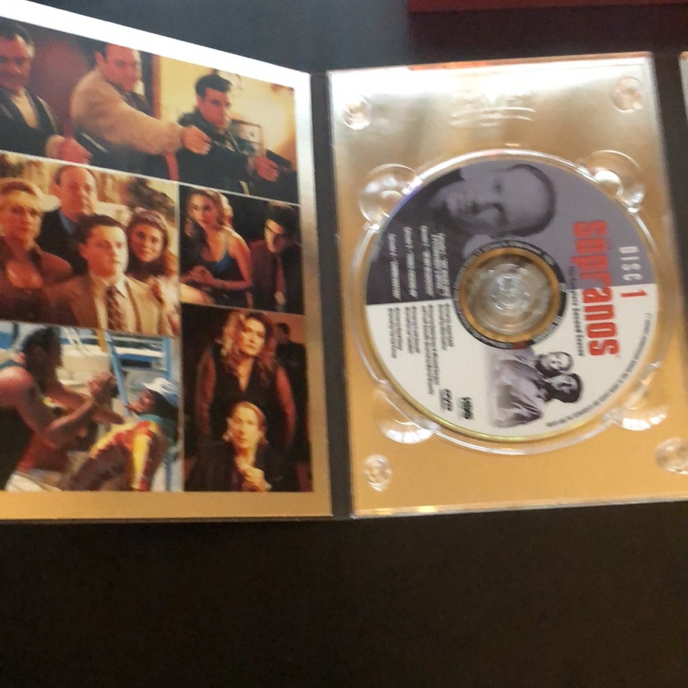 NEW LISTING! HBO Sopranos Complete Second Season - Picture 6 of 9